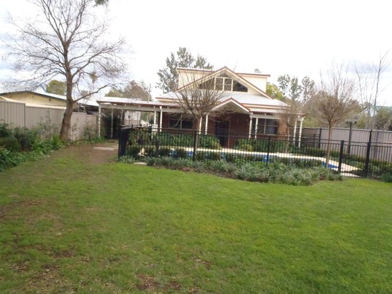 14 North Street, Tamworth NSW 2340