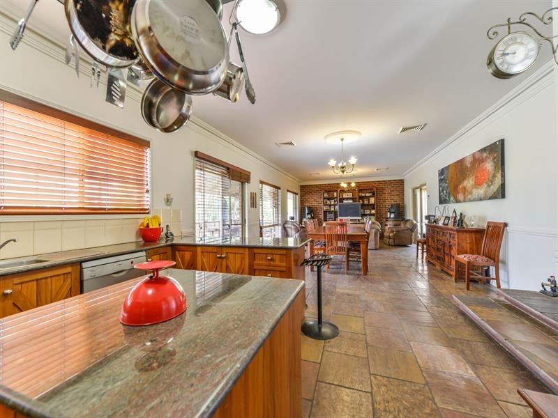 10 Matilda Place, Tamworth NSW 2340