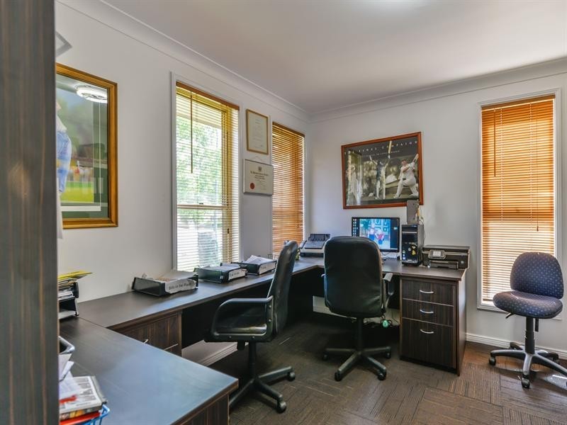 10 Matilda Place, Tamworth NSW 2340