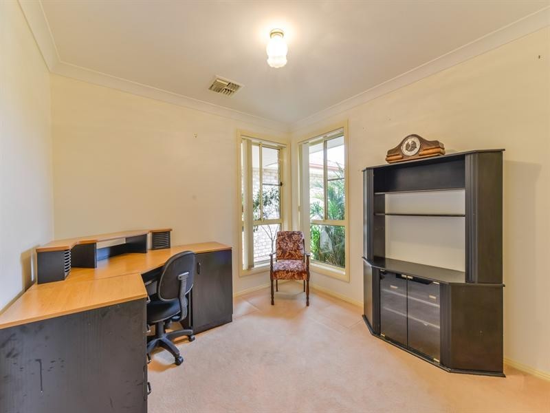 3 The Retreat, Tamworth NSW 2340