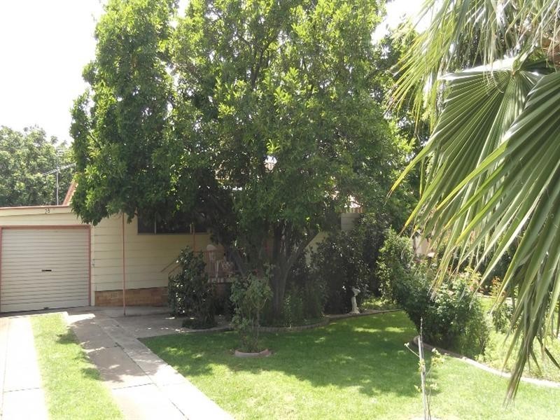 28 Manilla Road, Tamworth NSW 2340