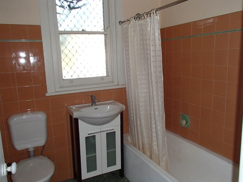 2/153 Goonoo Goonoo Road, Tamworth NSW 2340