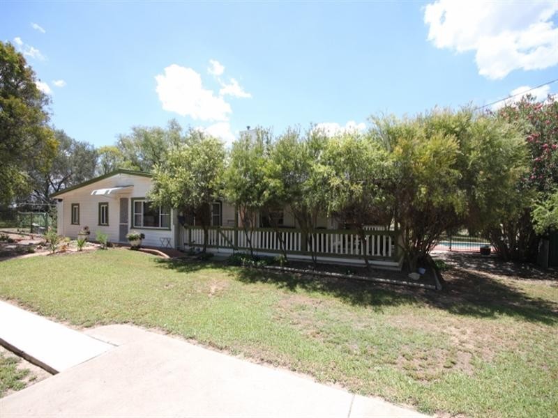 377 Burgmanns Lane, Tamworth NSW 2340