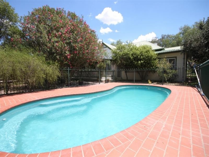 377 Burgmanns Lane, Tamworth NSW 2340