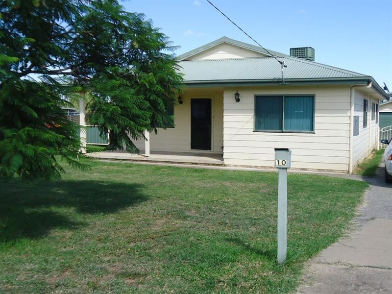 10 Jill Street, Tamworth NSW 2340