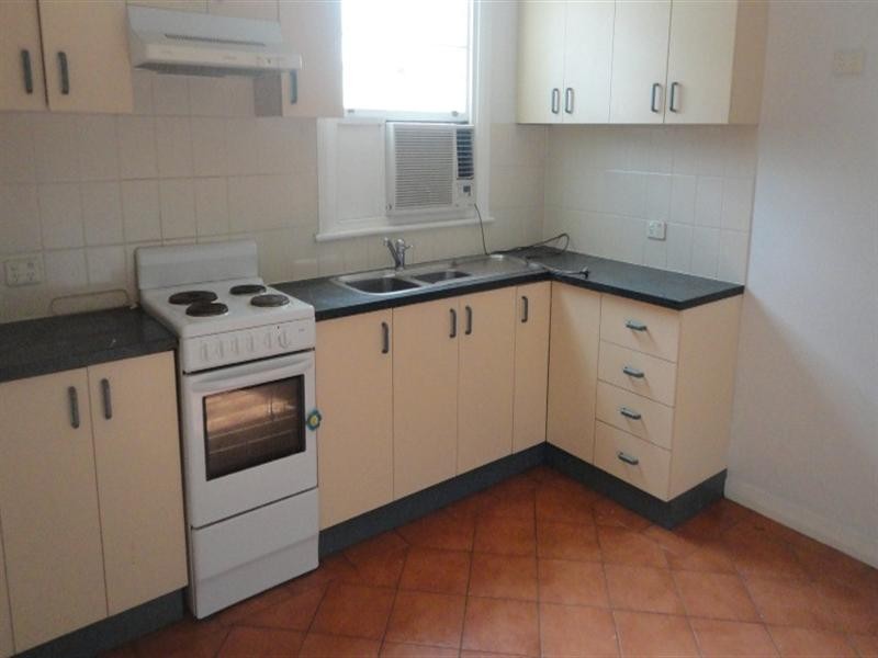 27 Hyman Street, Tamworth NSW 2340