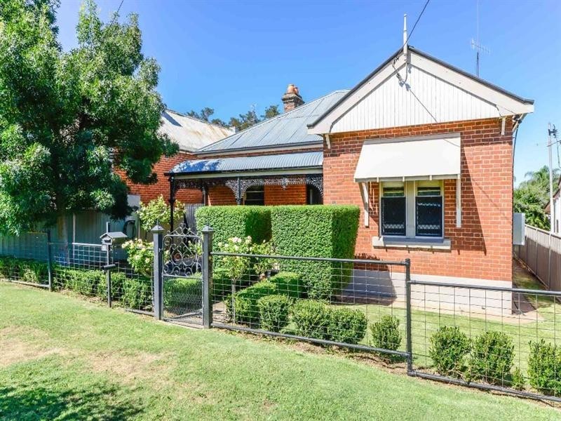 41 Carthage Street, Tamworth NSW 2340