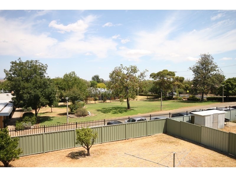 4 Kuloomba Street, Tamworth NSW 2340