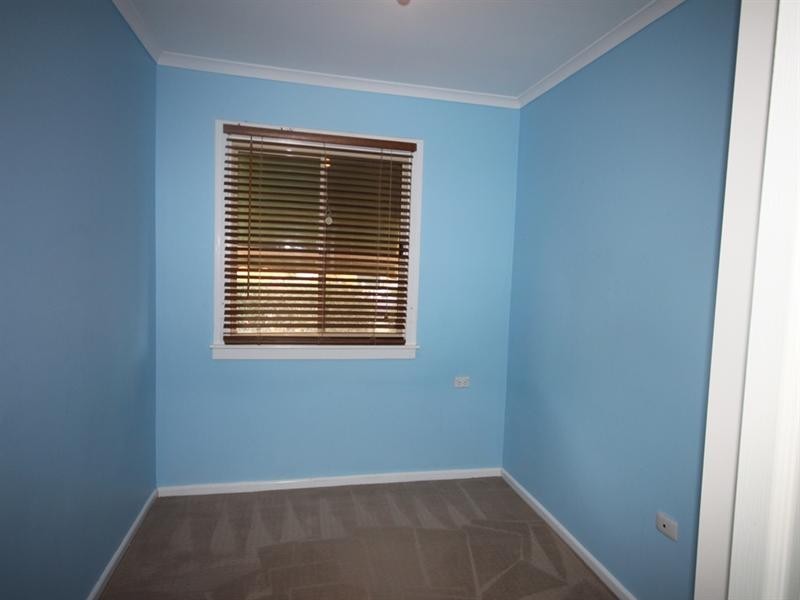 8 Edith Street, Tamworth NSW 2340