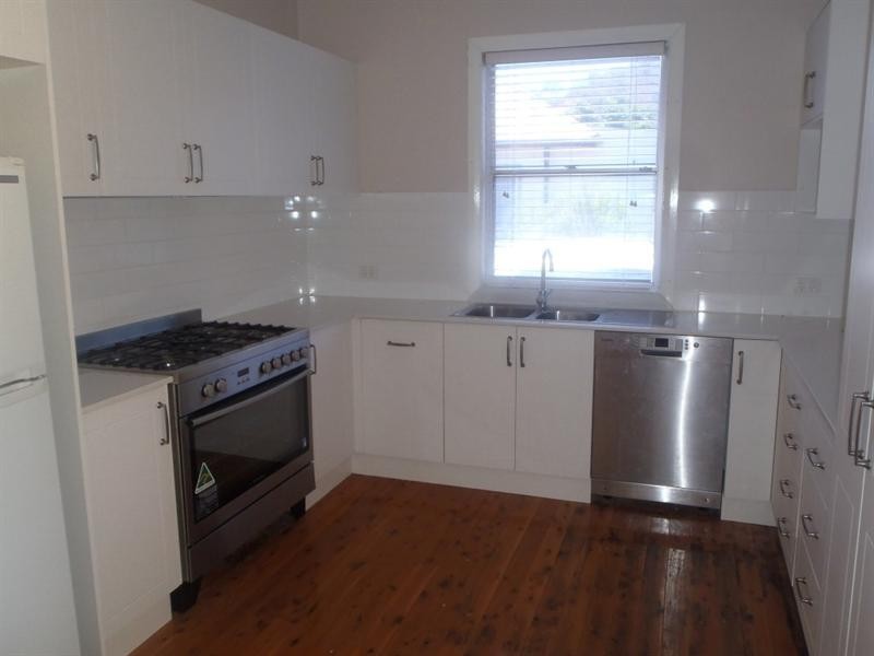 5 Victoria Street, Tamworth NSW 2340