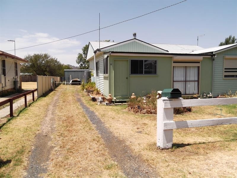 12 Fitzroy Street, Barraba NSW 2347