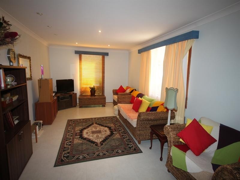 51 Minnamurra Crescent, Tamworth NSW 2340