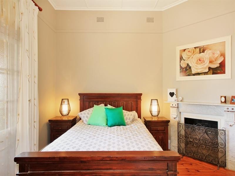 72 White Street, Tamworth NSW 2340