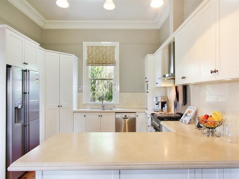 72 White Street, Tamworth NSW 2340