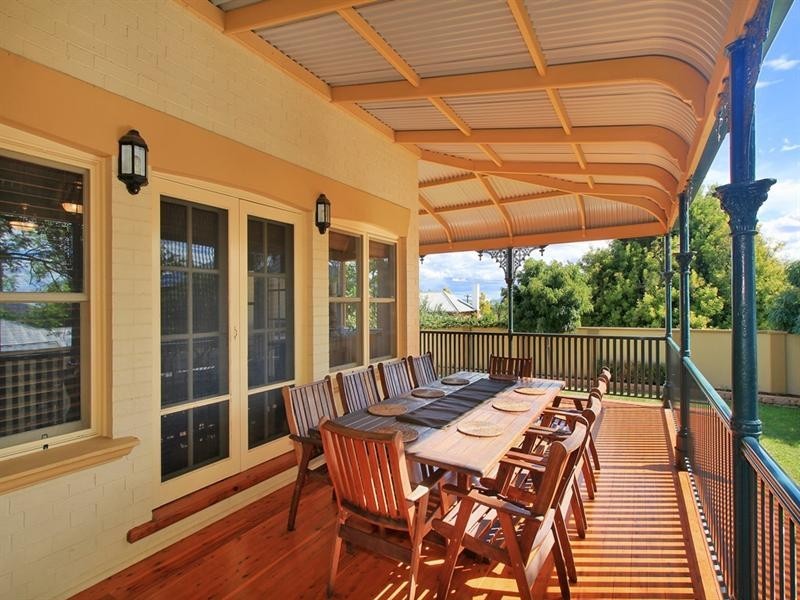 72 White Street, Tamworth NSW 2340