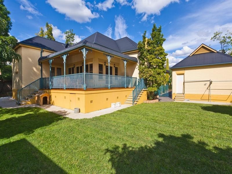 72 White Street, Tamworth NSW 2340