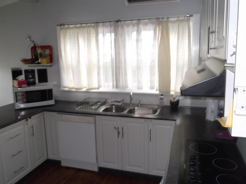 13 Hilton Street, Tamworth NSW 2340