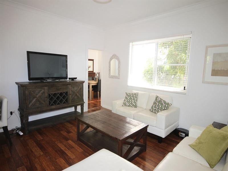 20 Holland Street, Tamworth NSW 2340