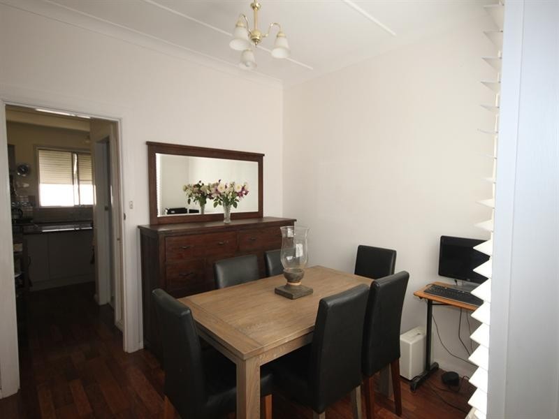20 Holland Street, Tamworth NSW 2340