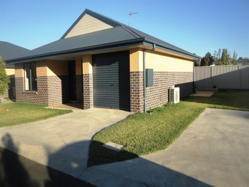 3/15-17 Warral Road, Tamworth NSW 2340