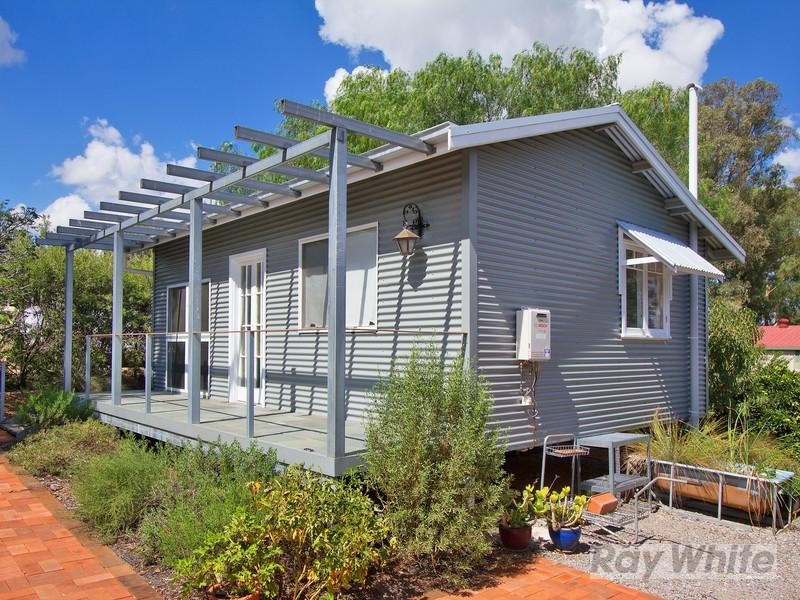 8 Panorama Road, Calala NSW 2340