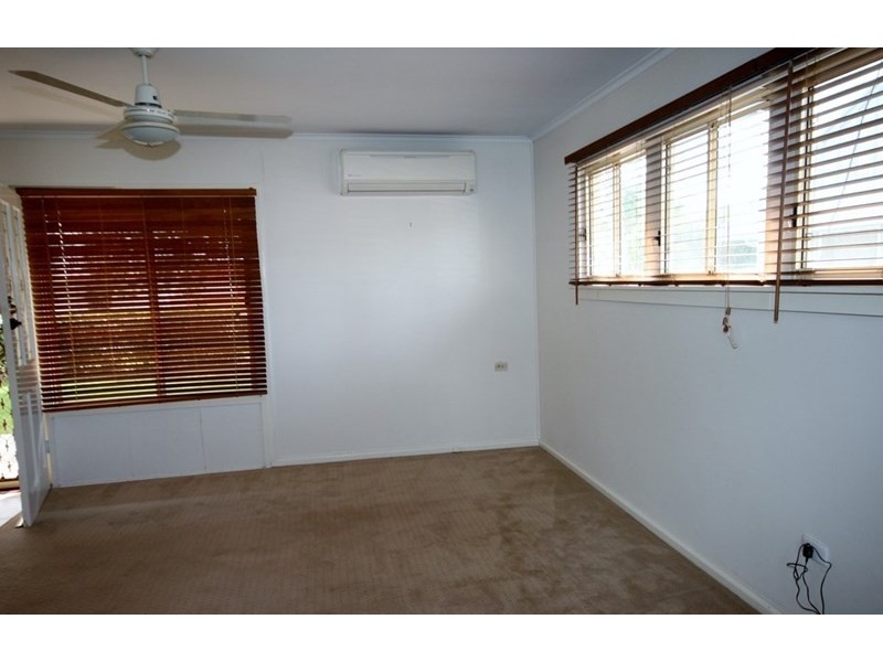 8 Edith Street, Tamworth NSW 2340