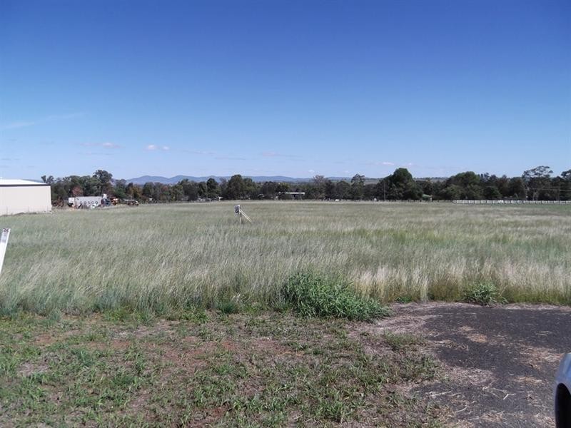 15 Manina Way, Tamworth NSW 2340