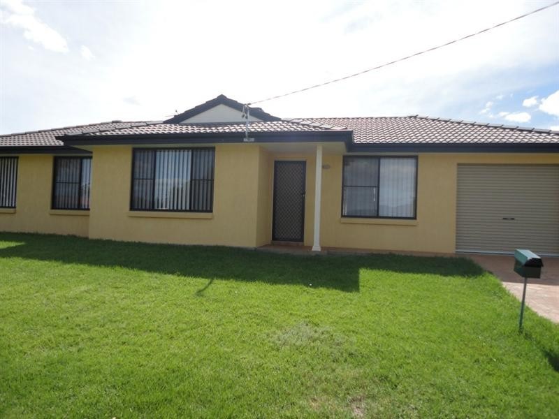 87 Evans Street, Tamworth NSW 2340