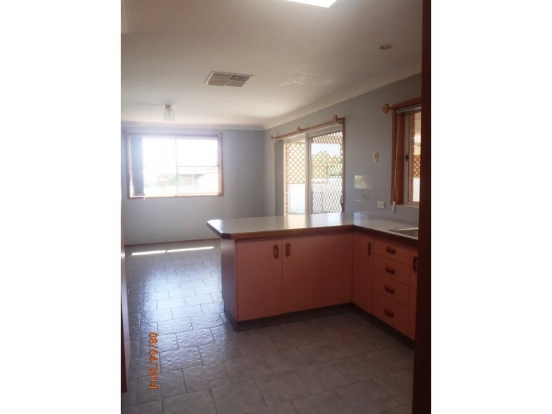 6 Gidgee Street, Tamworth NSW 2340