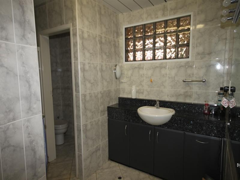 30 McRae Street, Tamworth NSW 2340