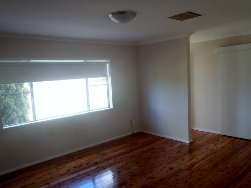 20 Kyooma Street, Tamworth NSW 2340