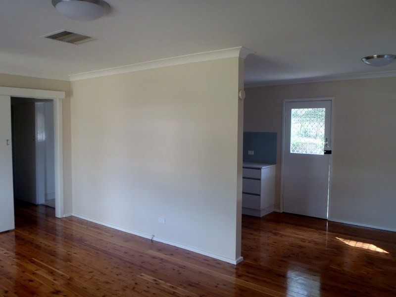 20 Kyooma Street, Tamworth NSW 2340