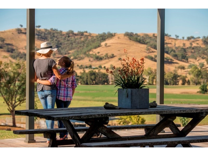 “Hillview” 620 Woolomin Road, Tamworth NSW 2340