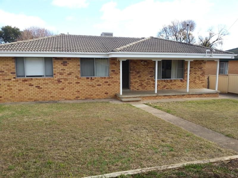 10 John Street, Tamworth NSW 2340