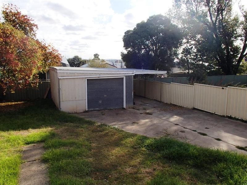 10 John Street, Tamworth NSW 2340