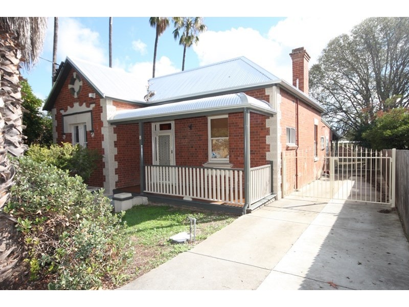 8 Darling Street, Tamworth NSW 2340