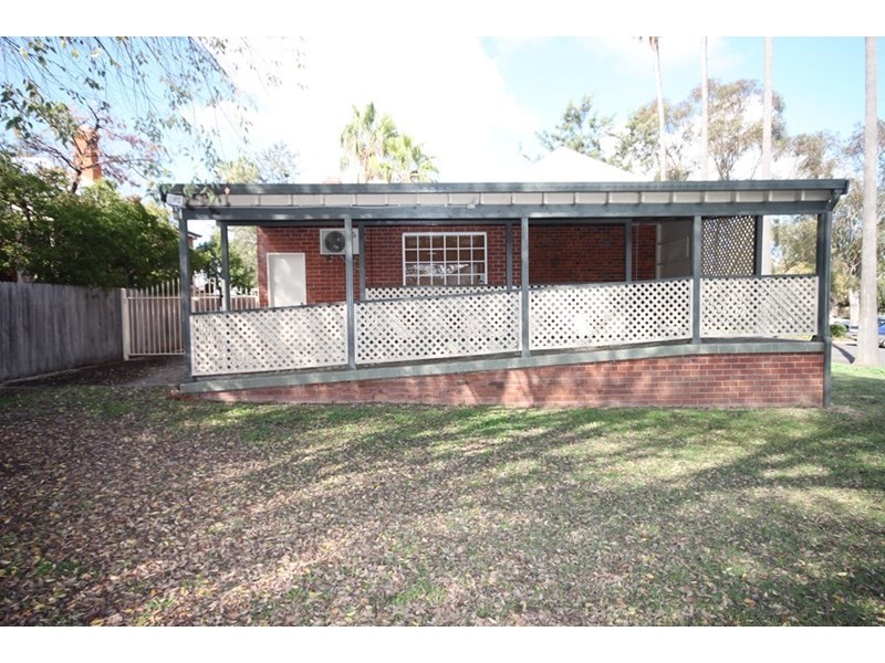 8 Darling Street, Tamworth NSW 2340