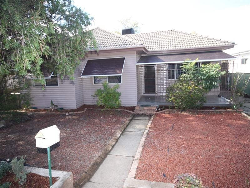 41 Churchill Street, Tamworth NSW 2340