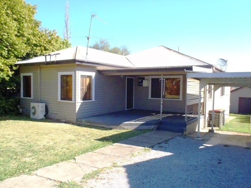 103 Rawson Avenue, Tamworth NSW 2340