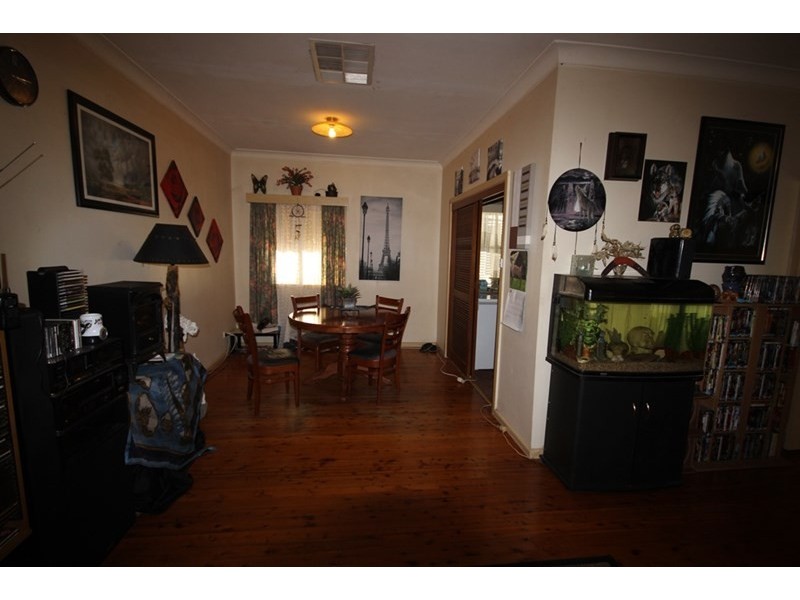 11 John Street, Tamworth NSW 2340