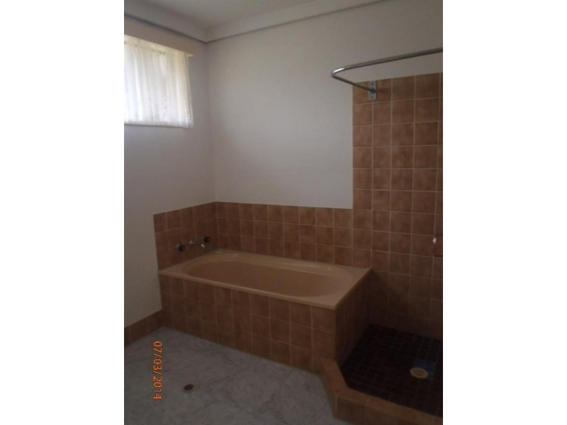 25 Nundle Road, Woolomin NSW 2340