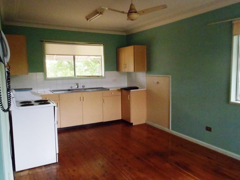 128 Robert Street, Tamworth NSW 2340