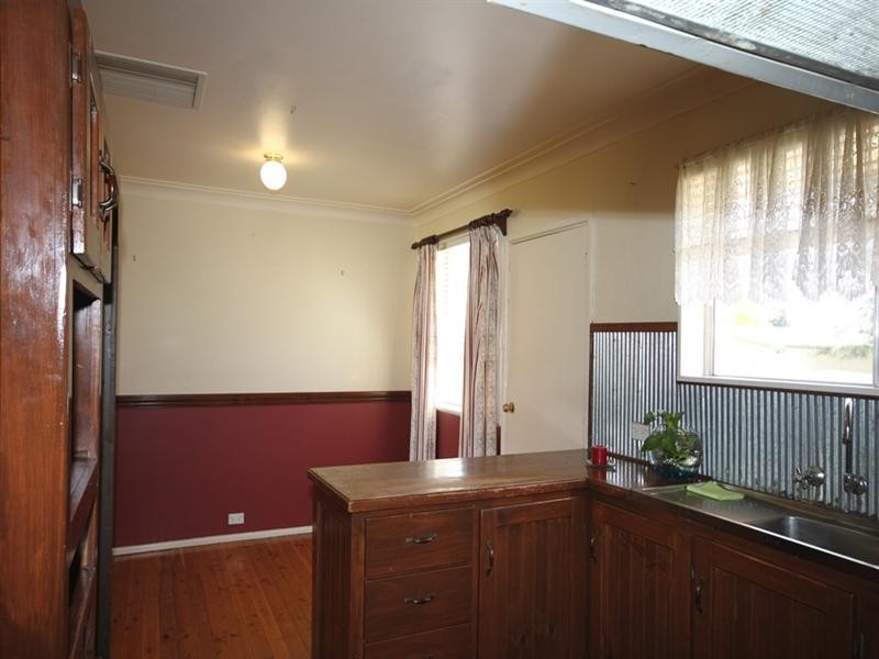 5 Oak Street, Tamworth NSW 2340