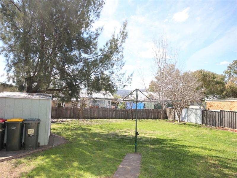 5 Oak Street, Tamworth NSW 2340