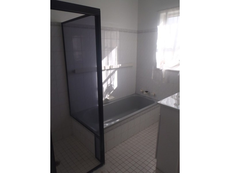 30 Hall Street, Tamworth NSW 2340