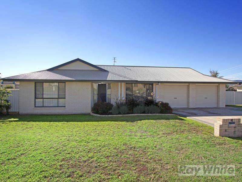 4 Warburton Drive, Westdale NSW 2340