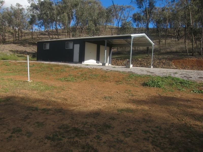 18 Pindari Drive, Tamworth NSW 2340