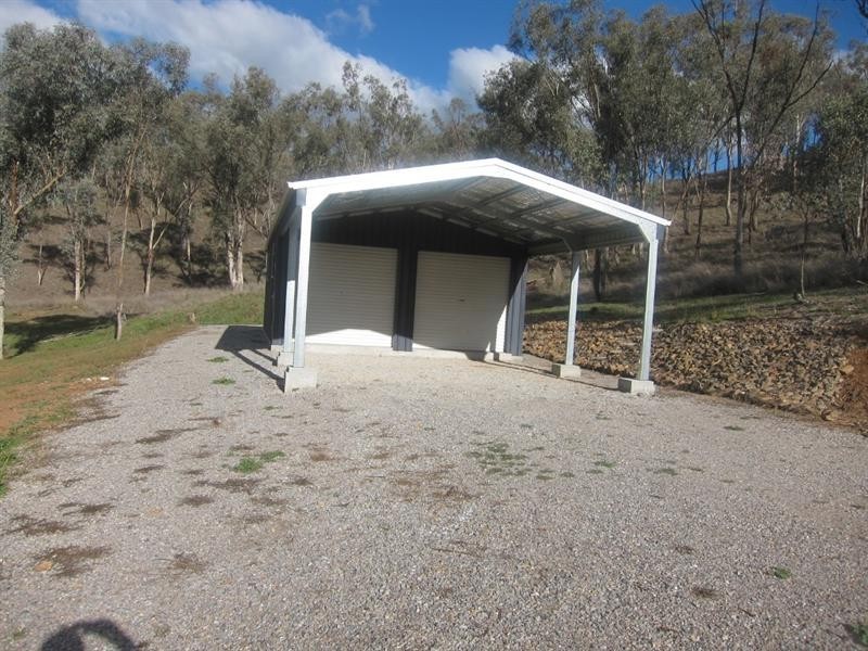 18 Pindari Drive, Tamworth NSW 2340