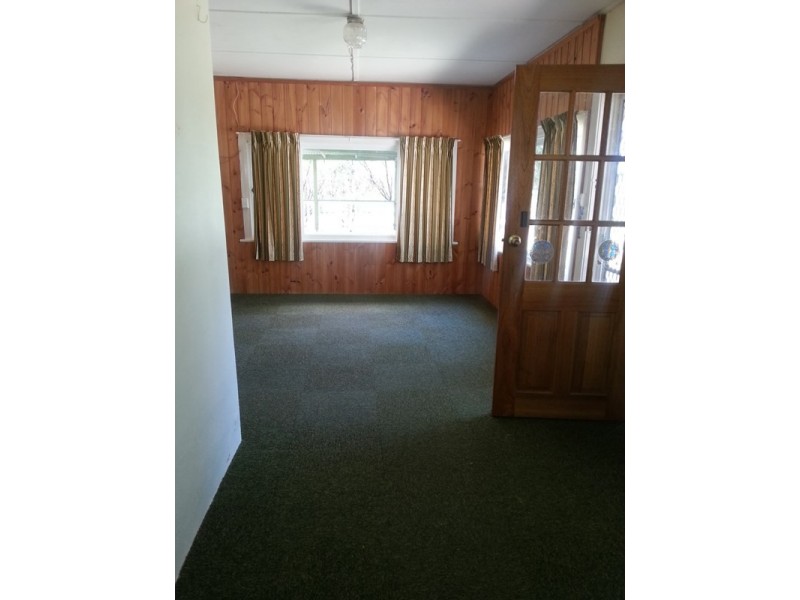 377 Burgmanns Lane, Tamworth NSW 2340