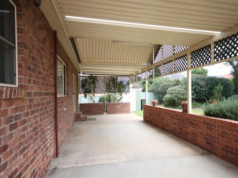 16 The Terrace, Tamworth NSW 2340